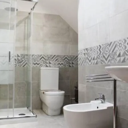 Casa Onorato Fratelli Liggieri 招待所 4*